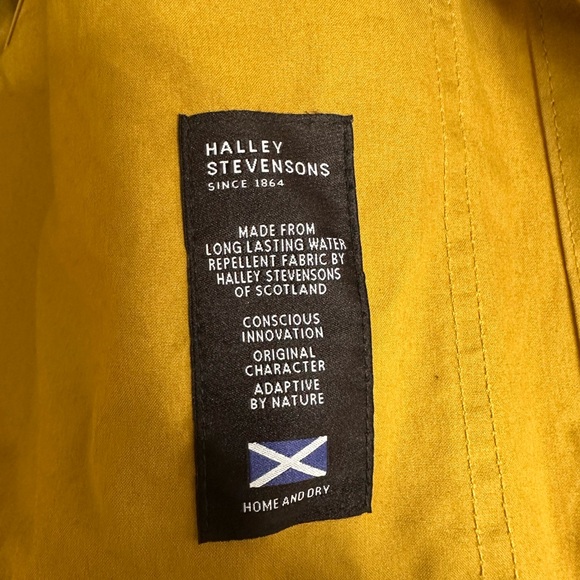 SALE CLOSET CLEAN OUT - NWT Girls of Dust Nuclear Rain Jacket - Picture 6 of 7